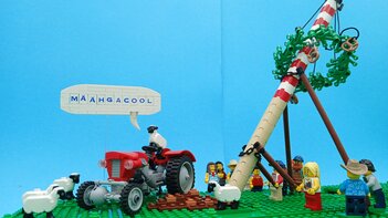 LEGO Bauer(n)Freund im Maibaumeinsatz 😉