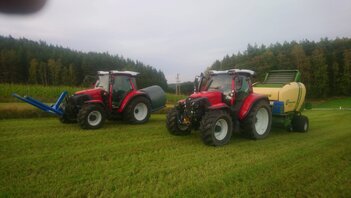 Erntetag mit Lintrac 90 und Lintrac 130 Erntetag mit Lintrac 90 und Lintrac 130