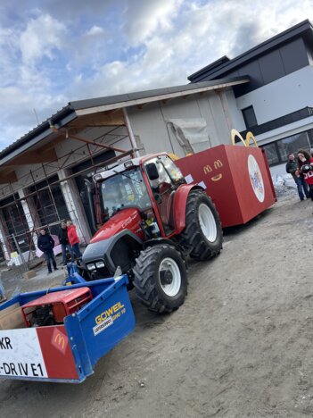 Geo 73 beim Faschingsumzug