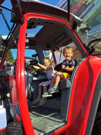 Kinderfreuden wenn man Lindner Fährt