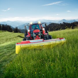Traktor als Zweiachsmäher Logo