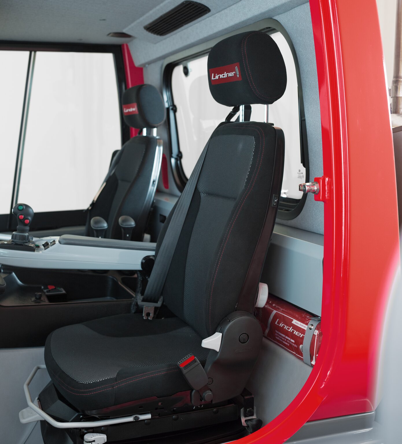 Unitrac 122 LDrive | Lindner Traktoren