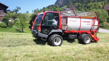 Lindner Unitrac 82 ep Lindner Unitrac 82 ep